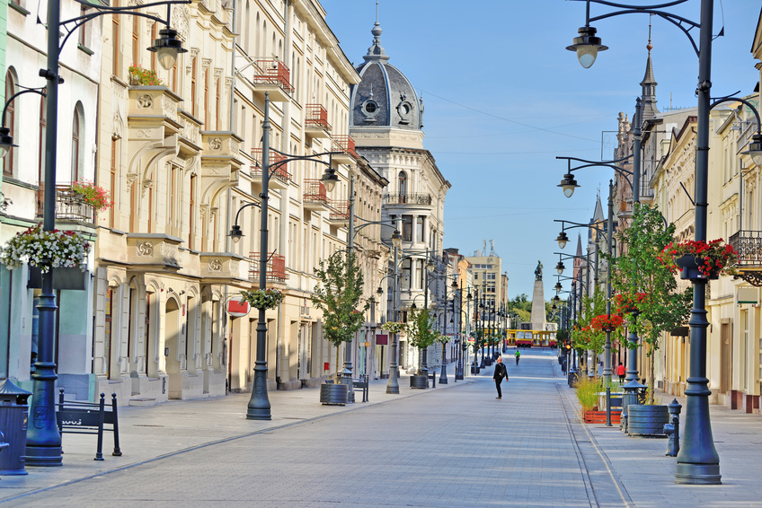 Znalezione obrazy dla zapytania: łodz